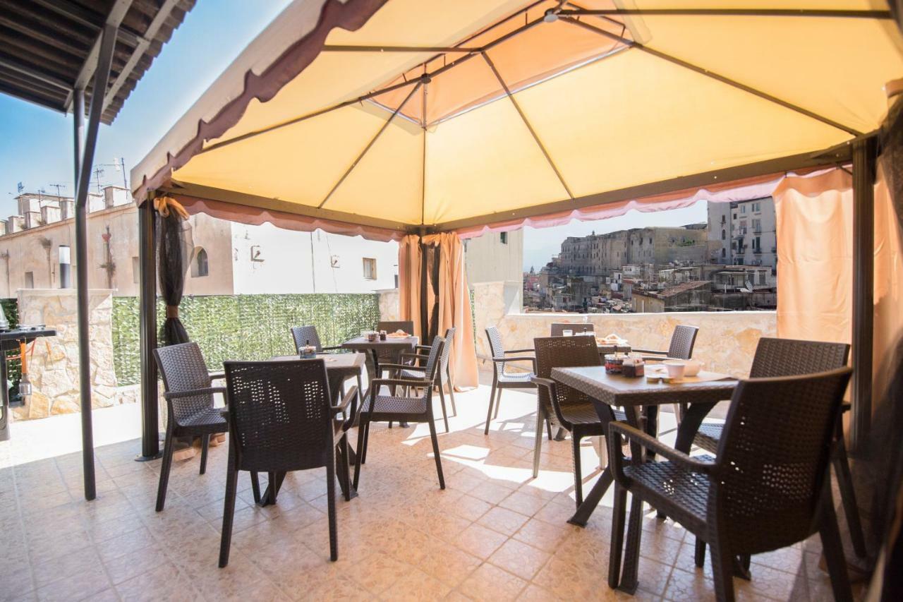 B&B Phoenix Napoli Exterior foto